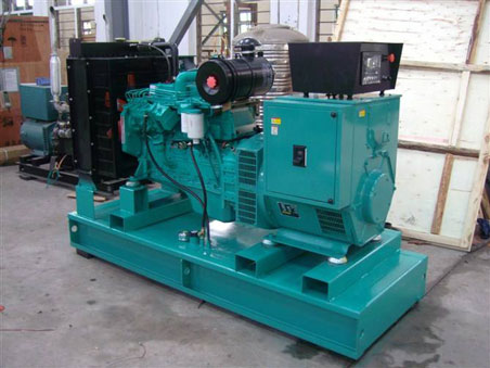 苍梧200kw康明斯柴油发电机组图片 苍梧200kw康明斯柴油发电机组图片